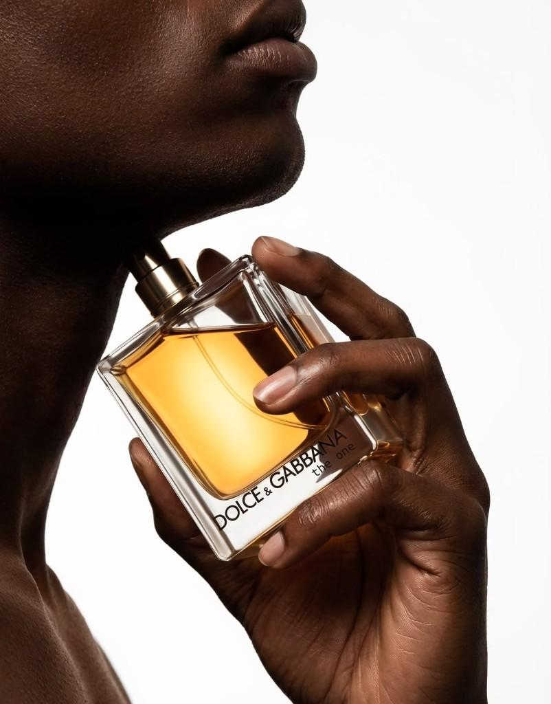 Scentiva Aura — premium fragrance